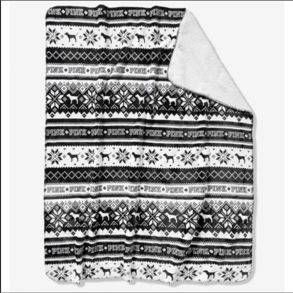 PINK Victoria's Secret Bedding New Vs Pink Sherpa Blanket 5 X 60